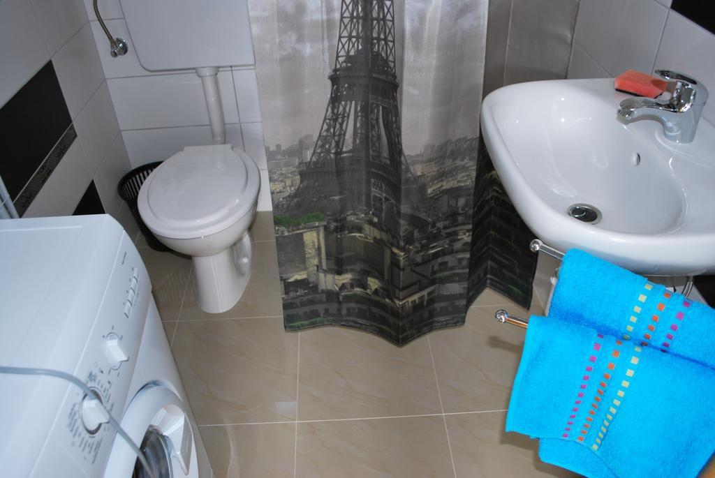 Apartment Mateo Šajini Стая снимка